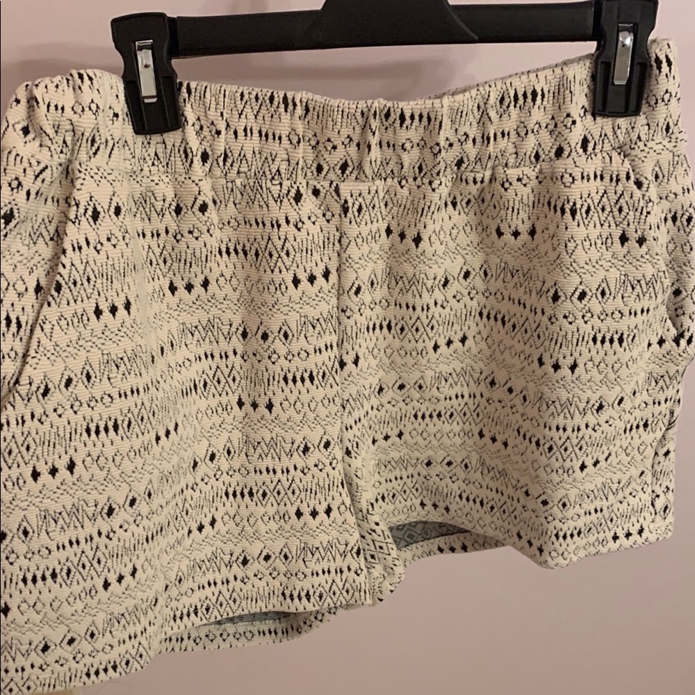 Women's White Patterned Shorts